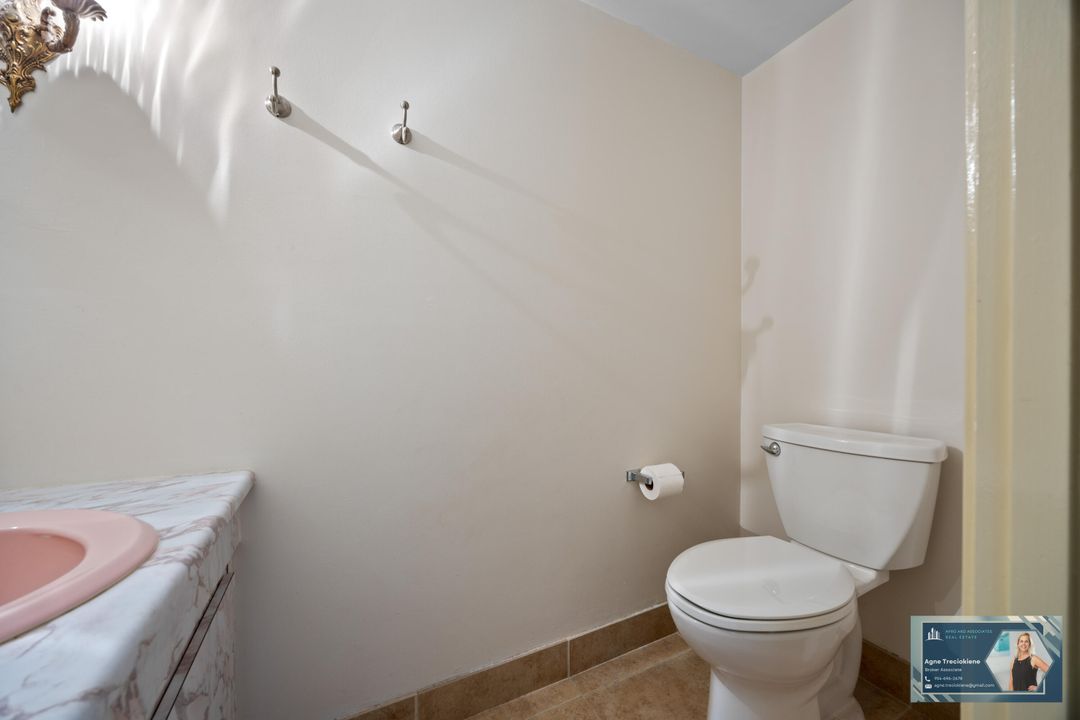 待售: $250,000 (1 贝兹, 1 浴室, 850 平方英尺)