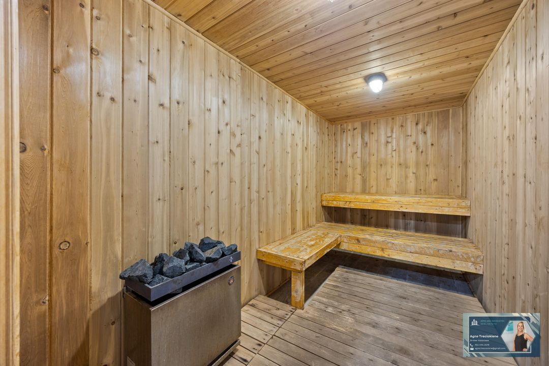 待售: $250,000 (1 贝兹, 1 浴室, 850 平方英尺)