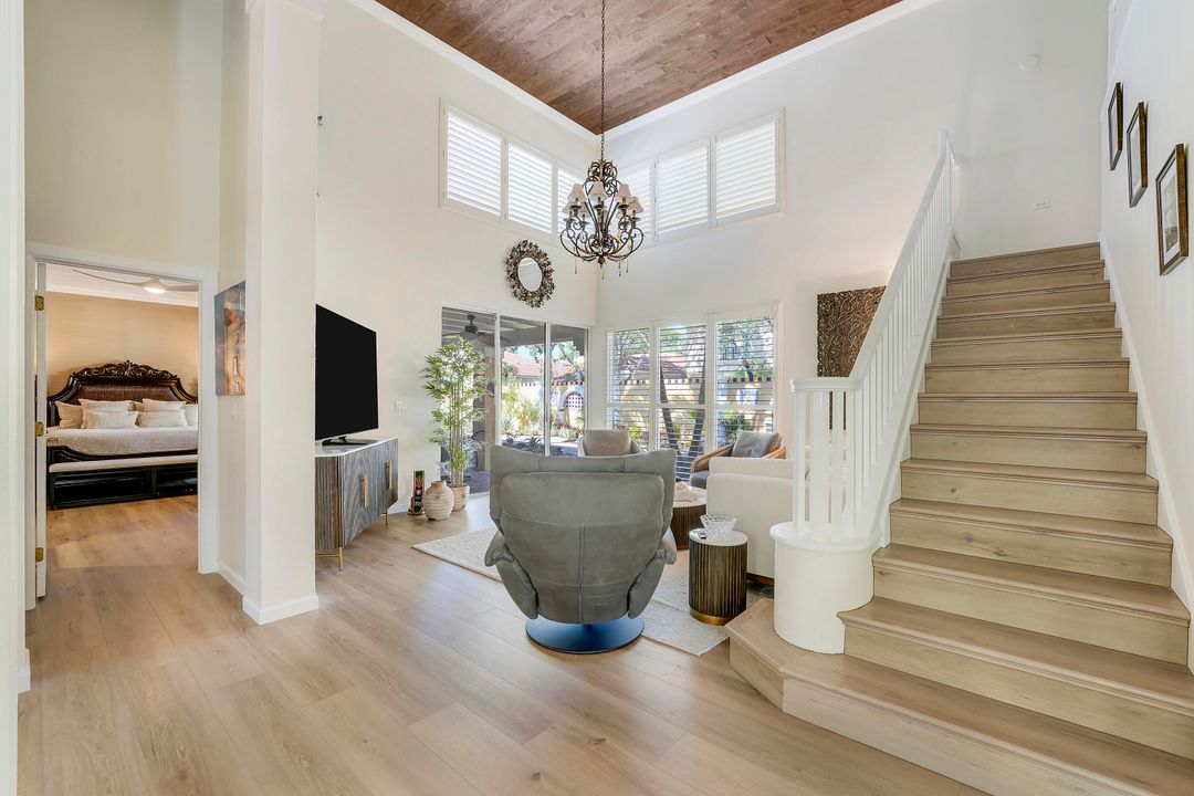 出租: $8,500 (3 贝兹, 2 浴室, 1830 平方英尺)