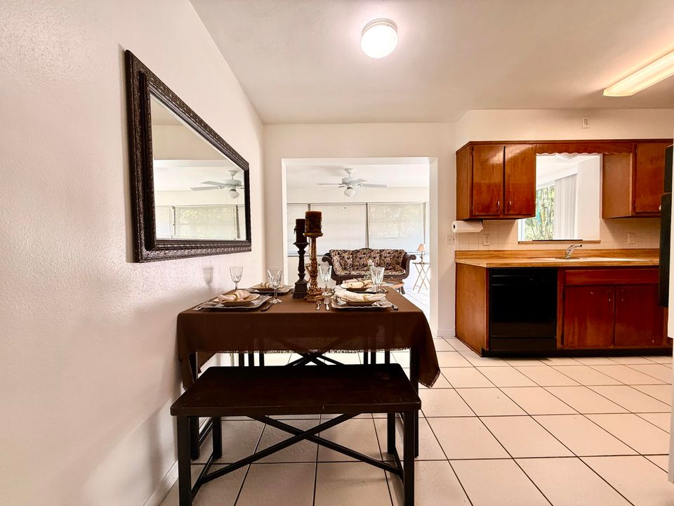 For Sale: $299,000 (3 beds, 2 baths, 1268 Square Feet)