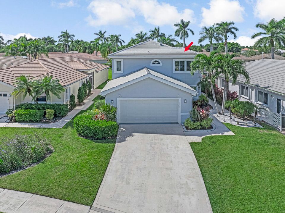 Active With Contract: $635,000 (3 beds, 2 baths, 2166 Square Feet)