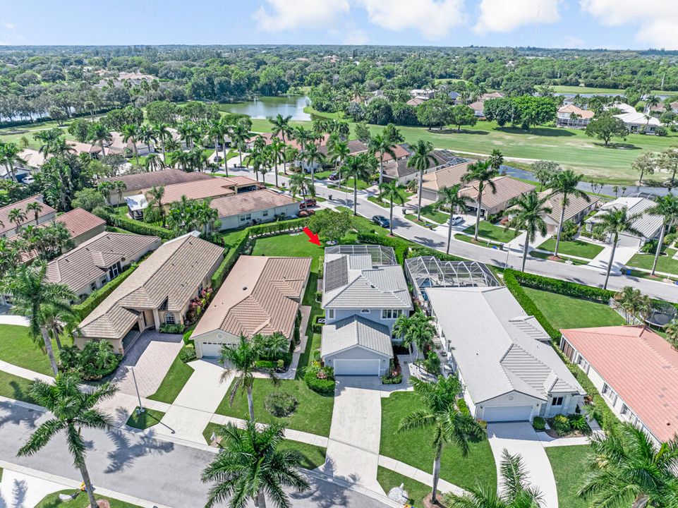 Active With Contract: $635,000 (3 beds, 2 baths, 2166 Square Feet)