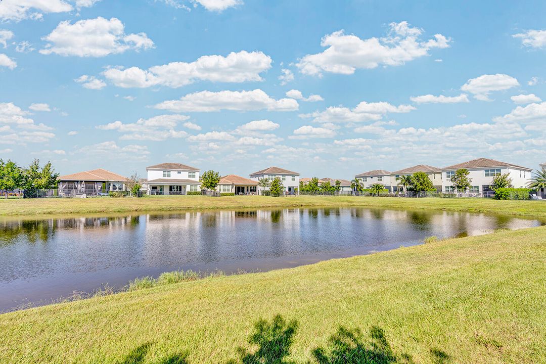 For Sale: $614,990 (3 beds, 2 baths, 2280 Square Feet)