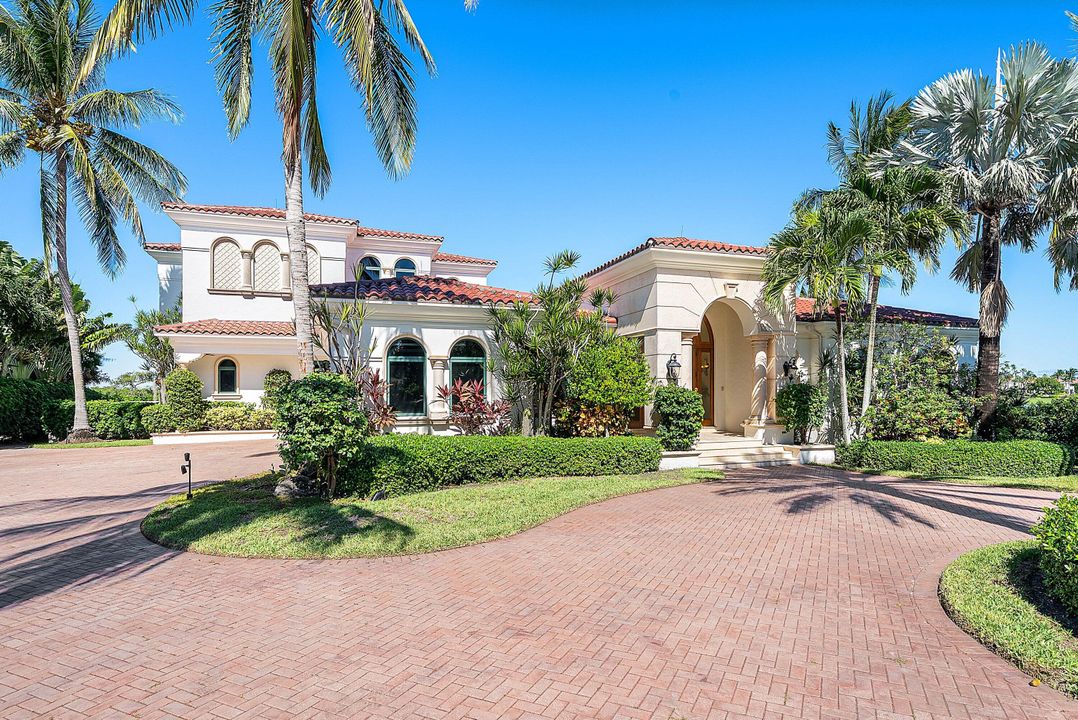 待售: $7,995,000 (4 贝兹, 4 浴室, 5661 平方英尺)