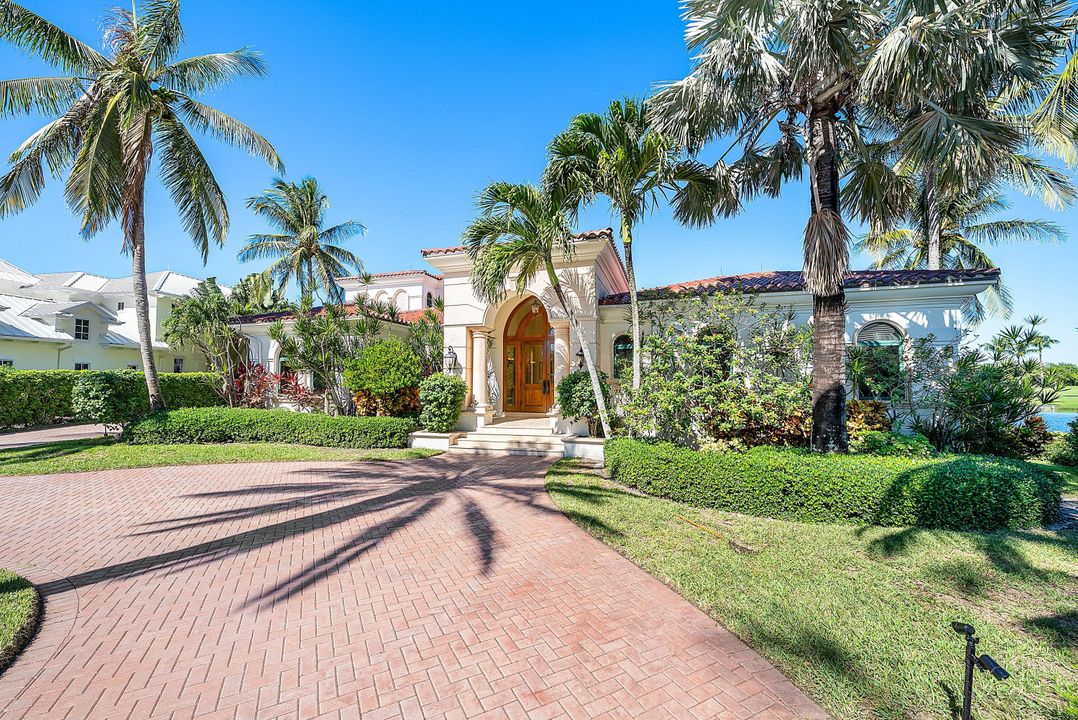 待售: $7,995,000 (4 贝兹, 4 浴室, 5661 平方英尺)