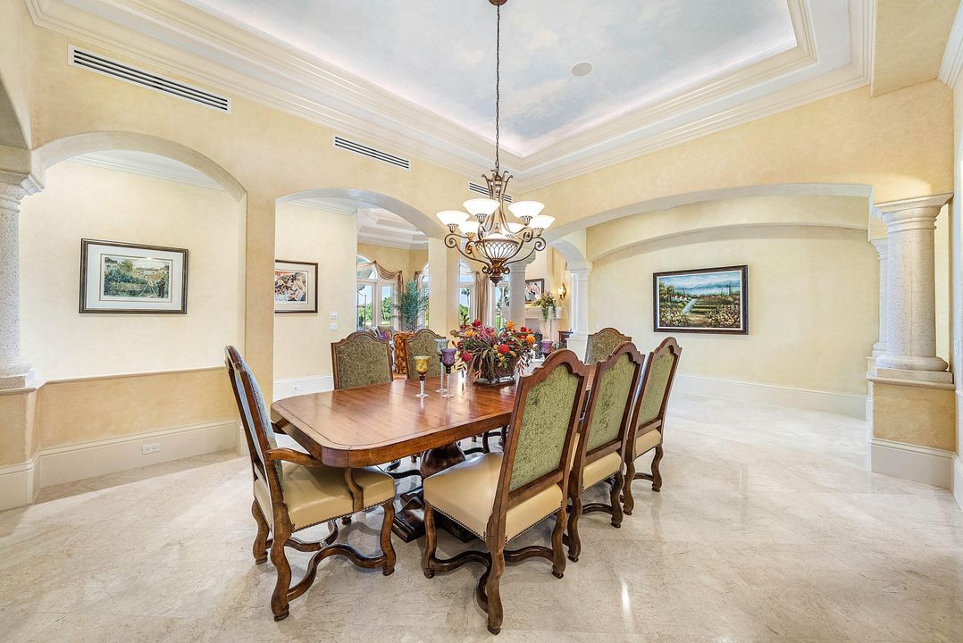 待售: $7,995,000 (4 贝兹, 4 浴室, 5661 平方英尺)