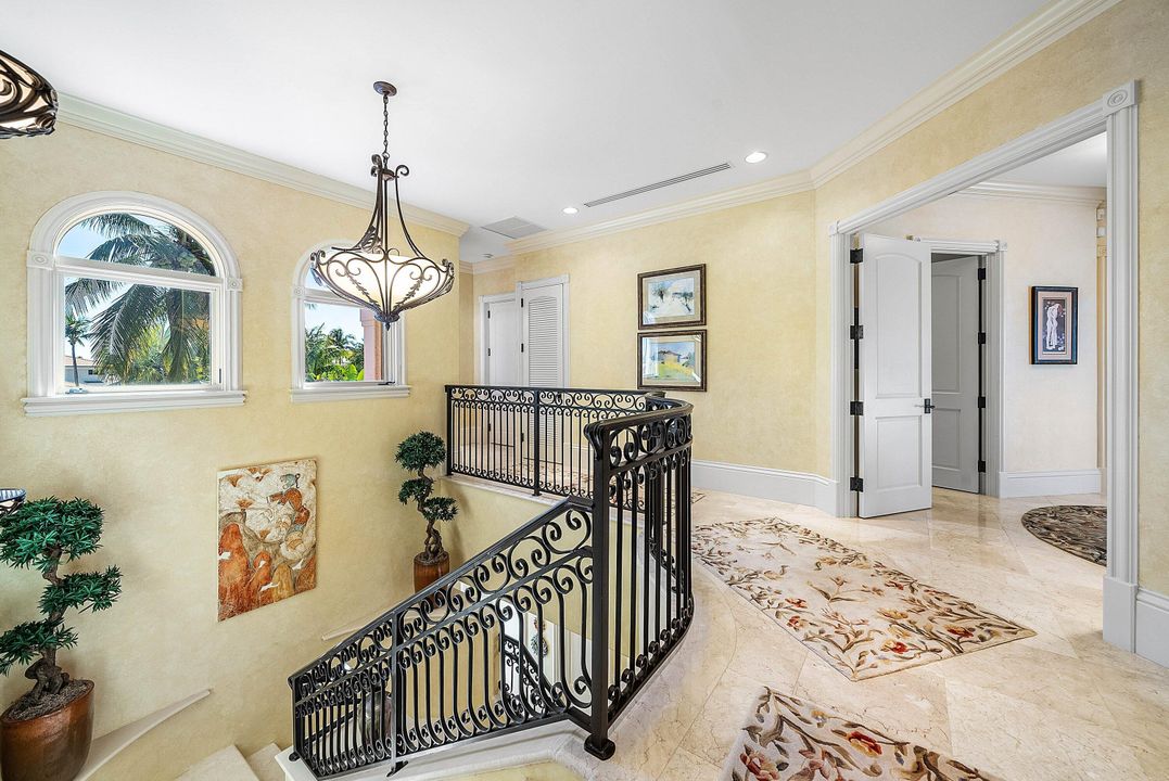 待售: $7,995,000 (4 贝兹, 4 浴室, 5661 平方英尺)