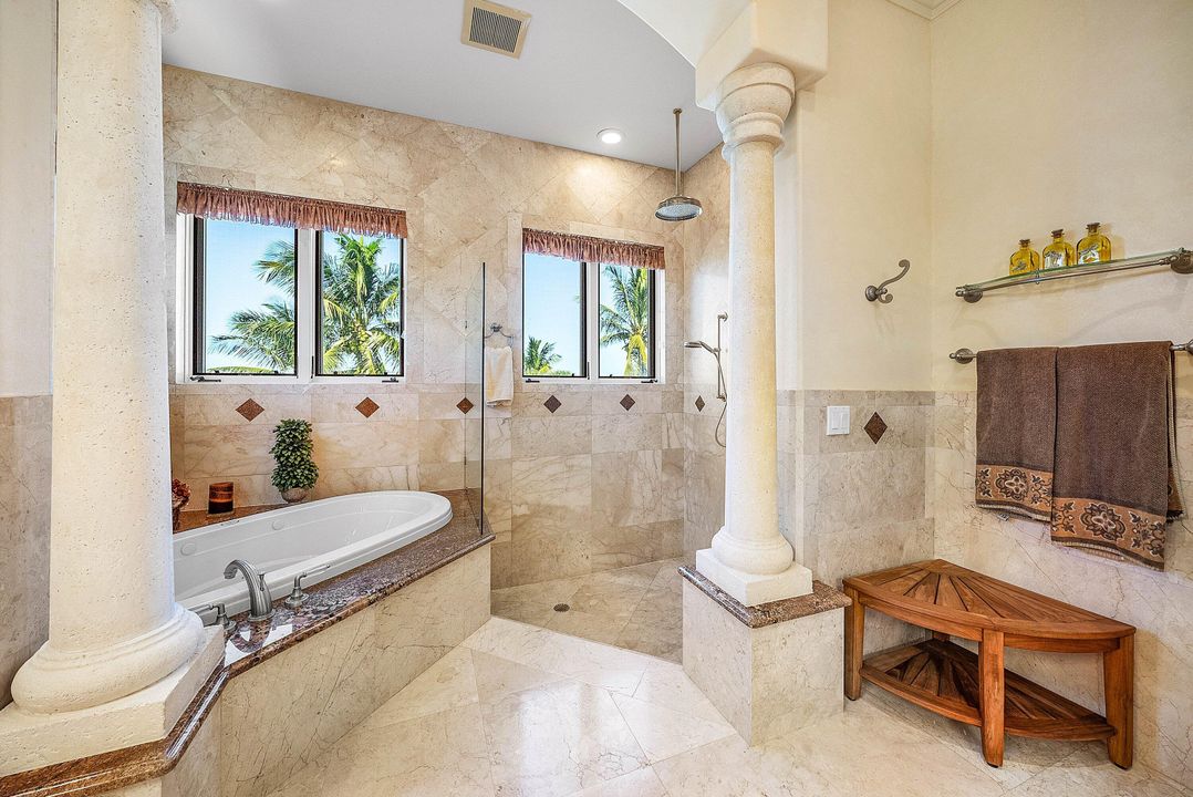 待售: $7,995,000 (4 贝兹, 4 浴室, 5661 平方英尺)