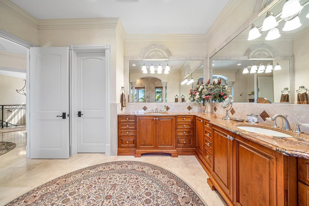 待售: $7,995,000 (4 贝兹, 4 浴室, 5661 平方英尺)