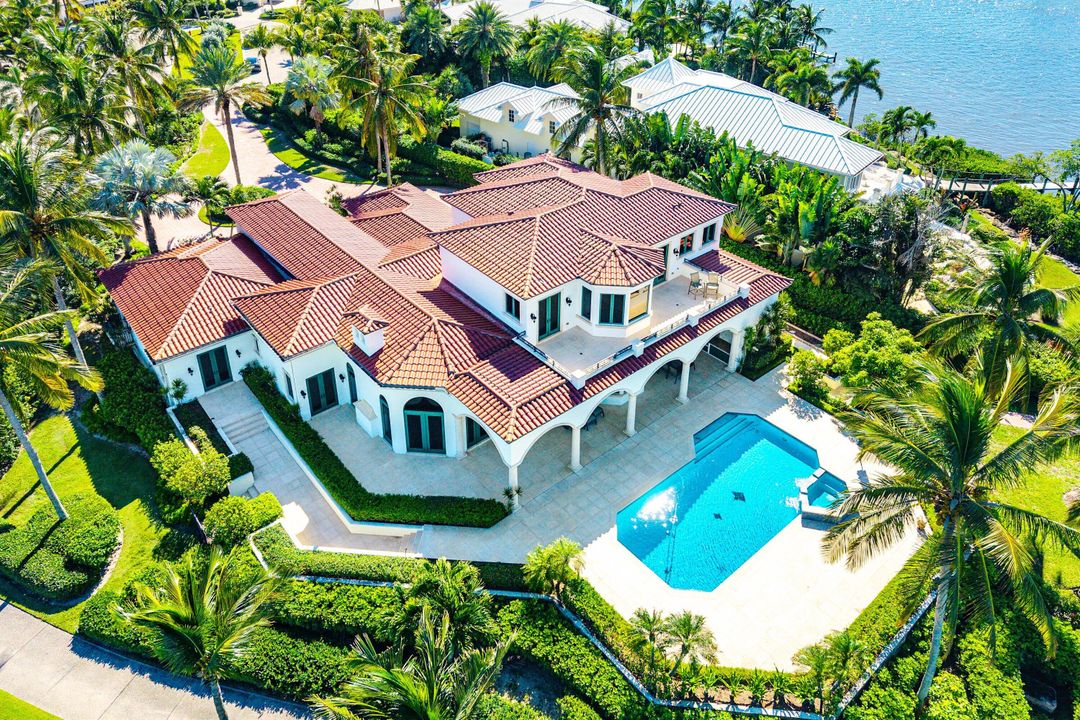 待售: $7,995,000 (4 贝兹, 4 浴室, 5661 平方英尺)