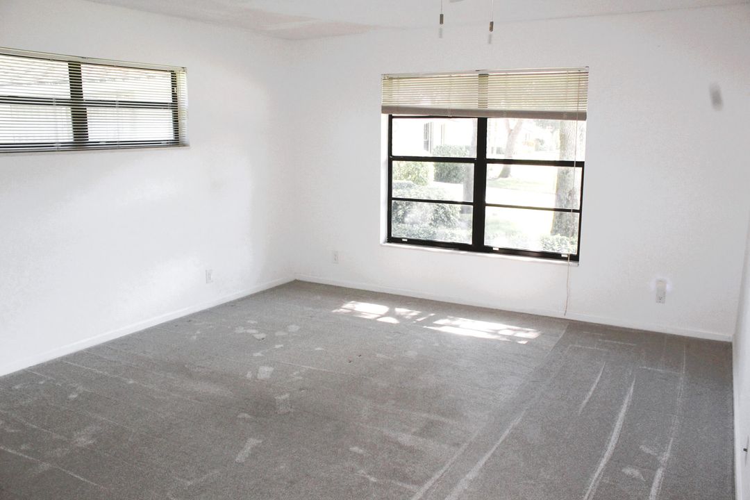 Active With Contract: $2,300 (2 beds, 2 baths, 1404 Square Feet)