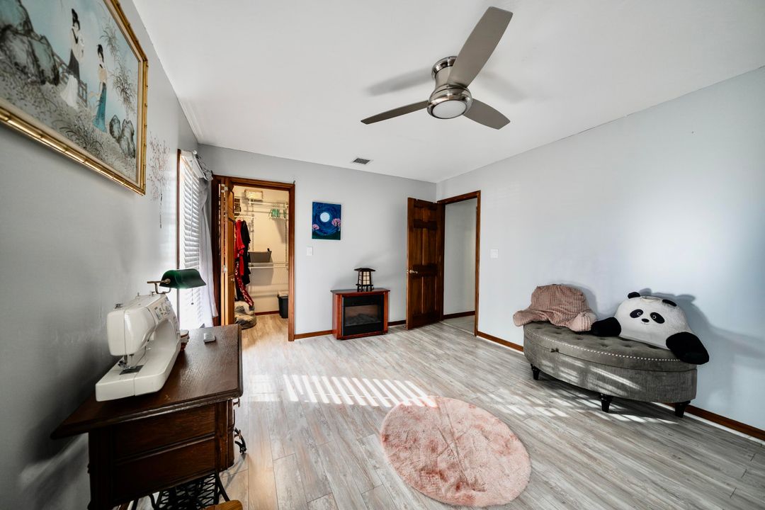 Active With Contract: $379,900 (3 beds, 2 baths, 1597 Square Feet)