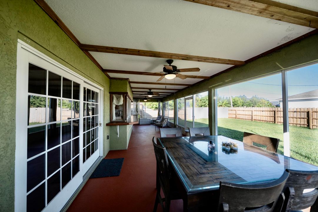 Active With Contract: $379,900 (3 beds, 2 baths, 1597 Square Feet)