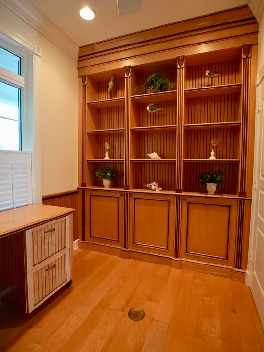 En Venta: $3,995,000 (5 camas, 4 baños, 3947 Pies cuadrados)