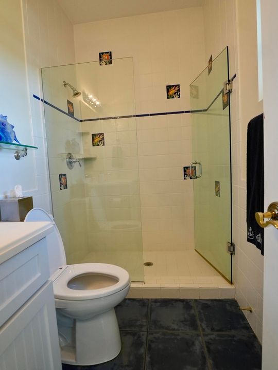 En Venta: $3,995,000 (5 camas, 4 baños, 3947 Pies cuadrados)