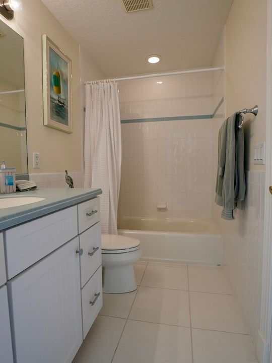 En Venta: $3,995,000 (5 camas, 4 baños, 3947 Pies cuadrados)