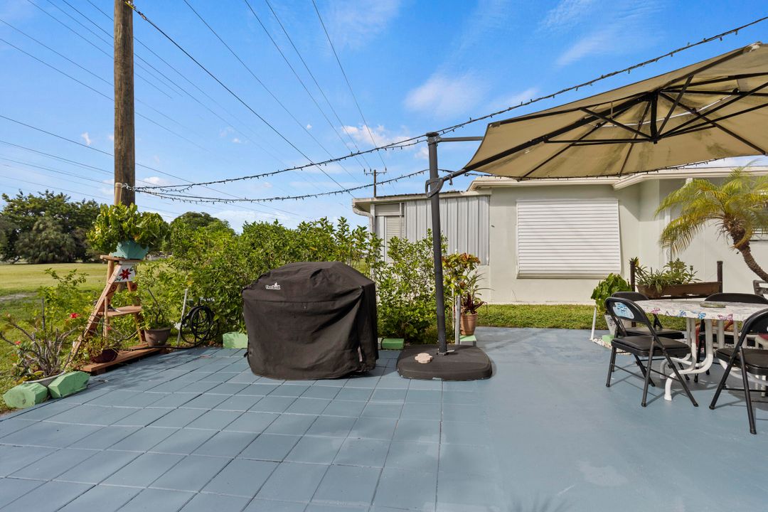 Под контрактом: $259,900 (2 спален, 1 ванн, 861 Квадратных фут)