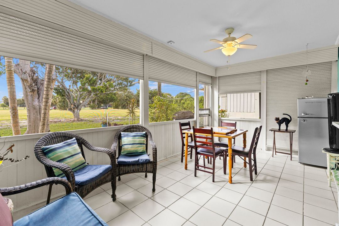 Под контрактом: $259,900 (2 спален, 1 ванн, 861 Квадратных фут)