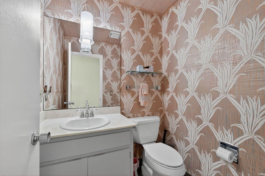 На продажу: $825,300 (4 спален, 2 ванн, 2957 Квадратных фут)