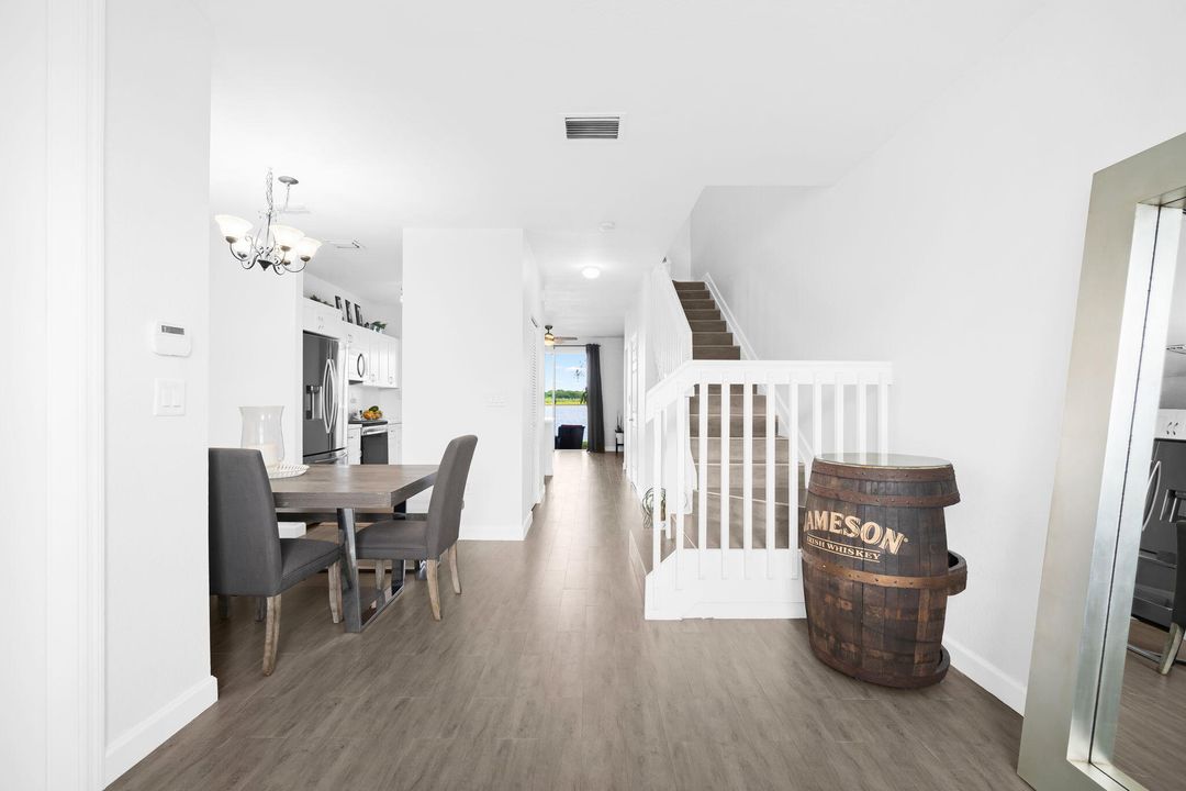 На продажу: $420,000 (3 спален, 2 ванн, 1325 Квадратных фут)