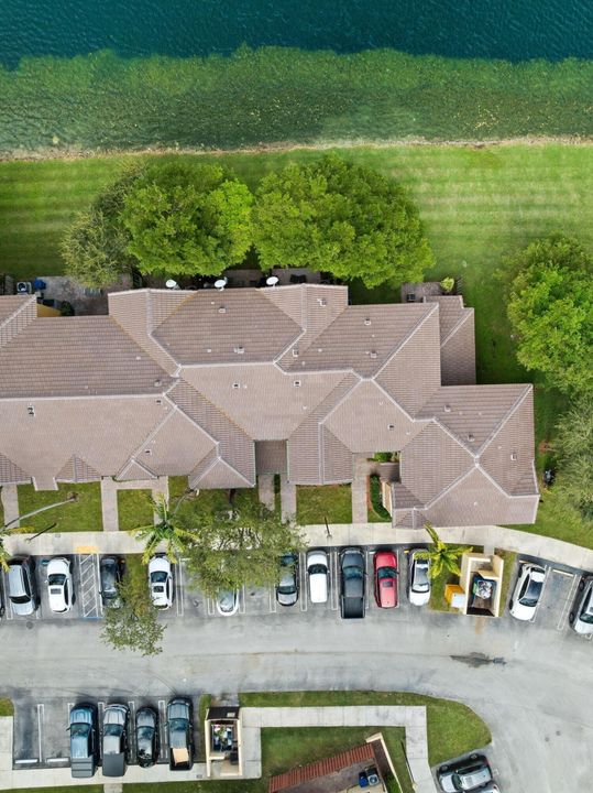 На продажу: $420,000 (3 спален, 2 ванн, 1325 Квадратных фут)