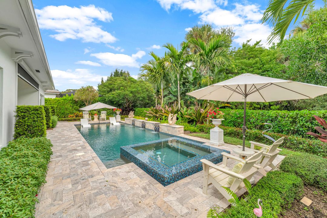 For Sale: $2,195,000 (4 beds, 4 baths, 3524 Square Feet)