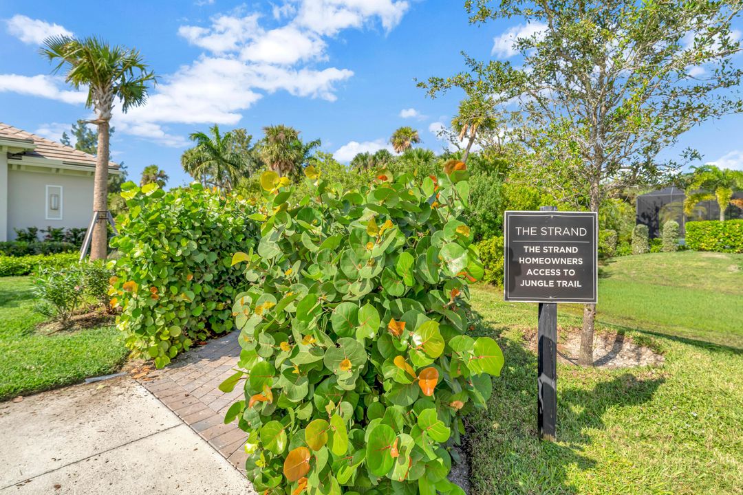 For Sale: $2,195,000 (4 beds, 4 baths, 3524 Square Feet)