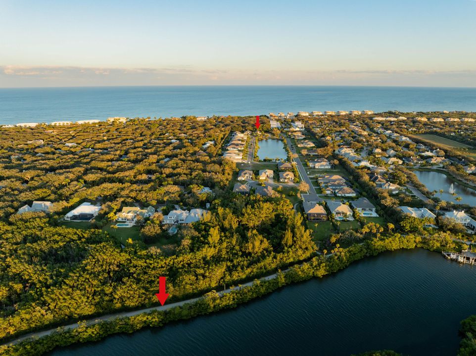 For Sale: $2,195,000 (4 beds, 4 baths, 3524 Square Feet)