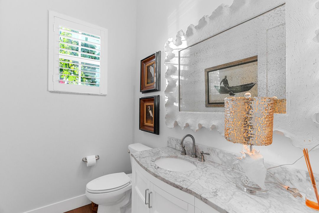 For Sale: $2,195,000 (4 beds, 4 baths, 3524 Square Feet)