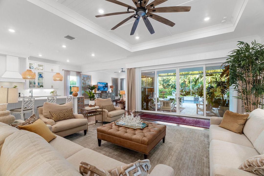 For Sale: $2,195,000 (4 beds, 4 baths, 3524 Square Feet)