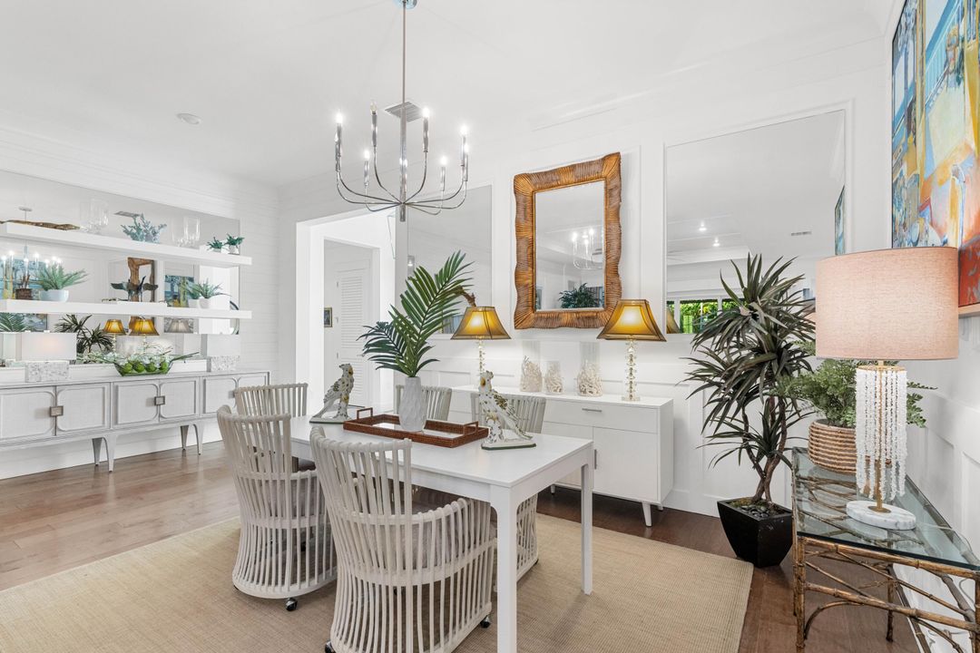 For Sale: $2,195,000 (4 beds, 4 baths, 3524 Square Feet)