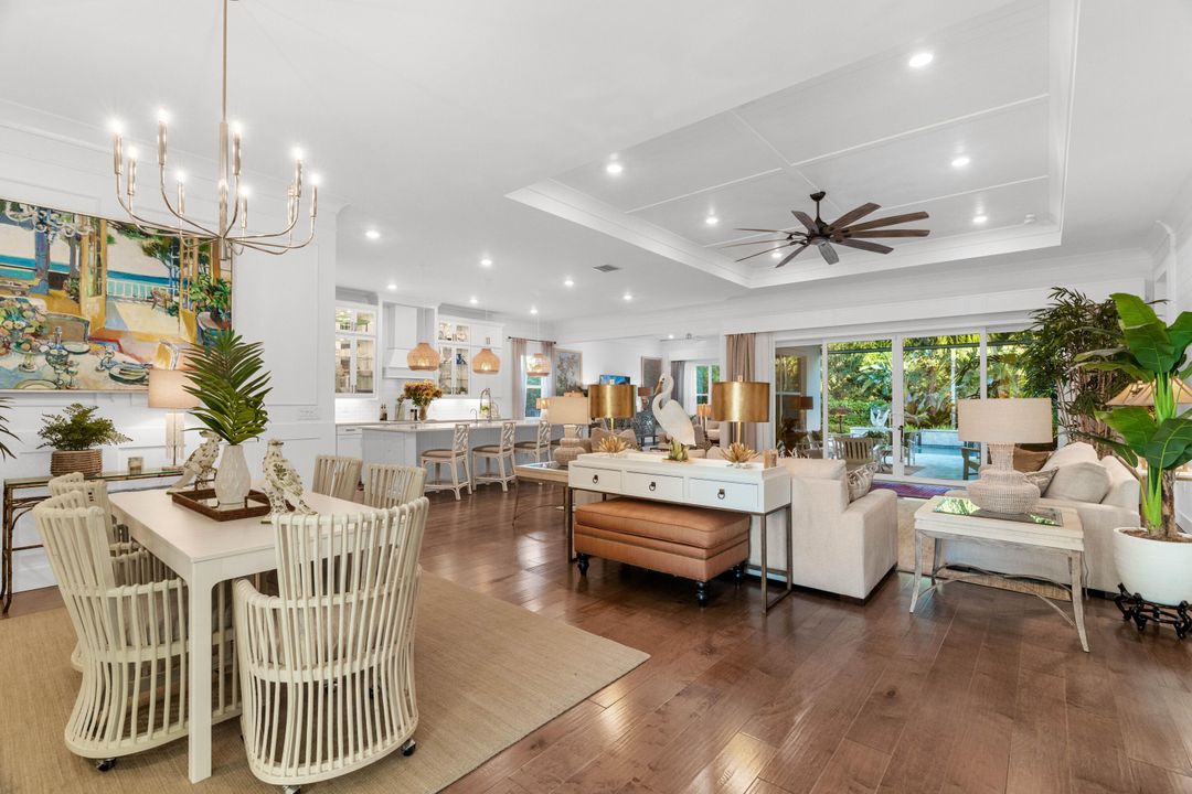 For Sale: $2,195,000 (4 beds, 4 baths, 3524 Square Feet)