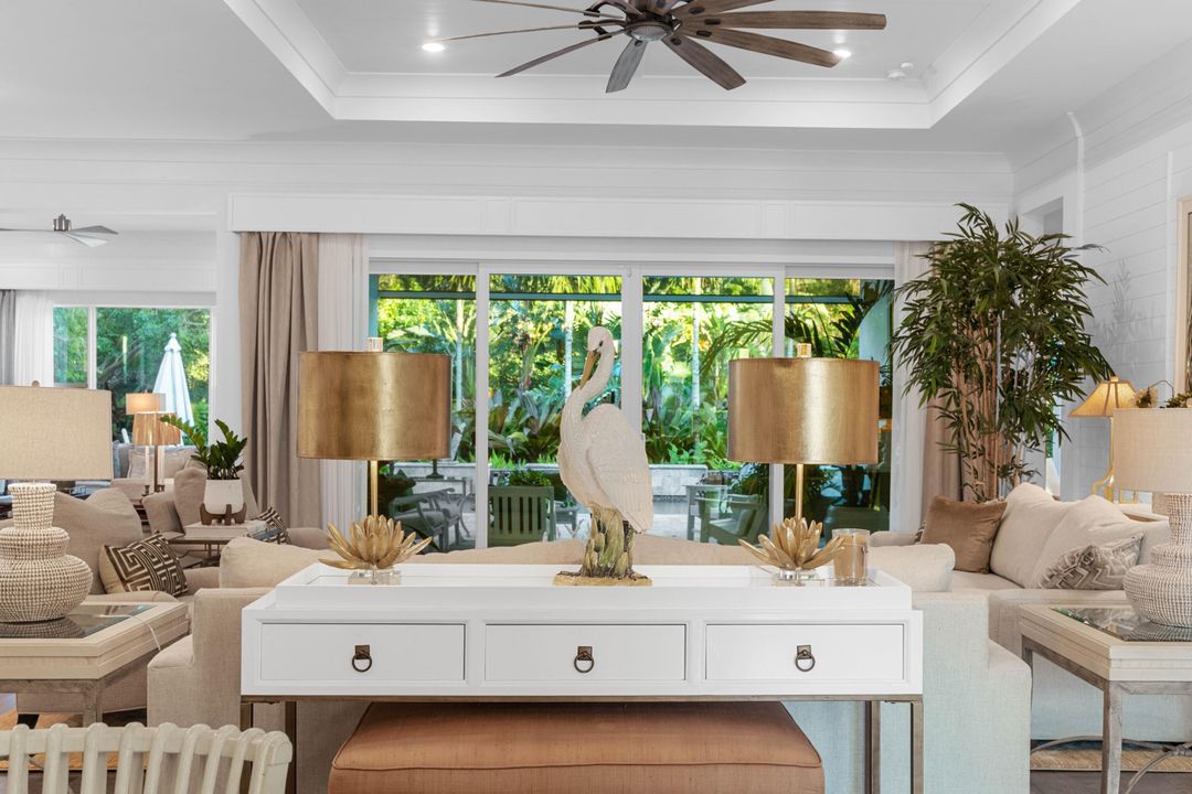 For Sale: $2,195,000 (4 beds, 4 baths, 3524 Square Feet)