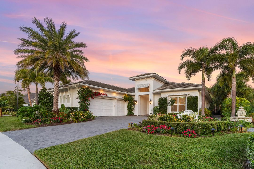 For Sale: $2,195,000 (4 beds, 4 baths, 3524 Square Feet)