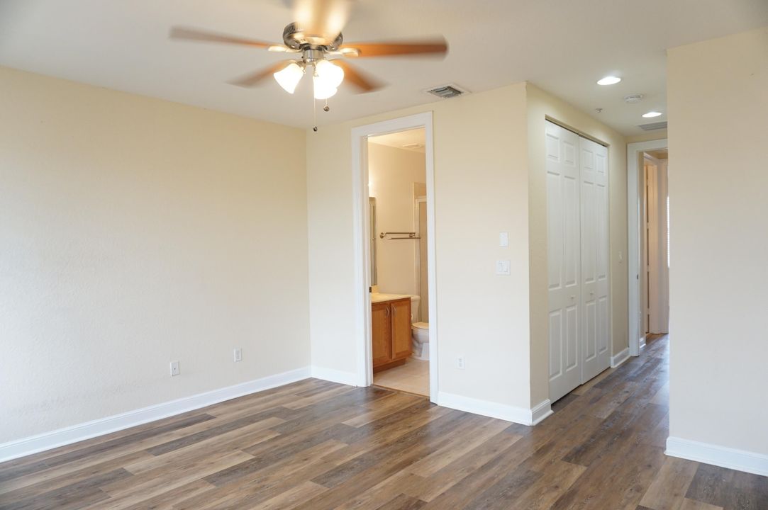 Activo con contrato: $2,450 (2 camas, 2 baños, 1448 Pies cuadrados)