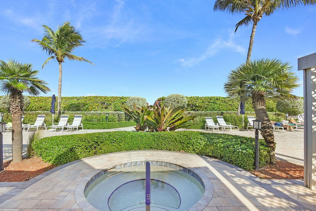 На продажу: $620,000 (2 спален, 2 ванн, 1228 Квадратных фут)