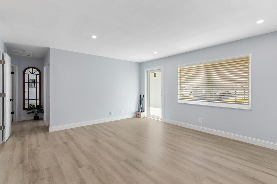 En Renta: $2,250 (2 camas, 1 baños, 1044 Pies cuadrados)