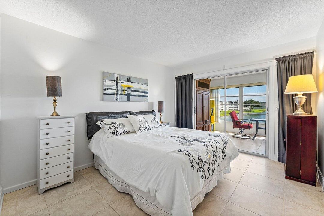 En Venta: $249,999 (2 camas, 2 baños, 1062 Pies cuadrados)