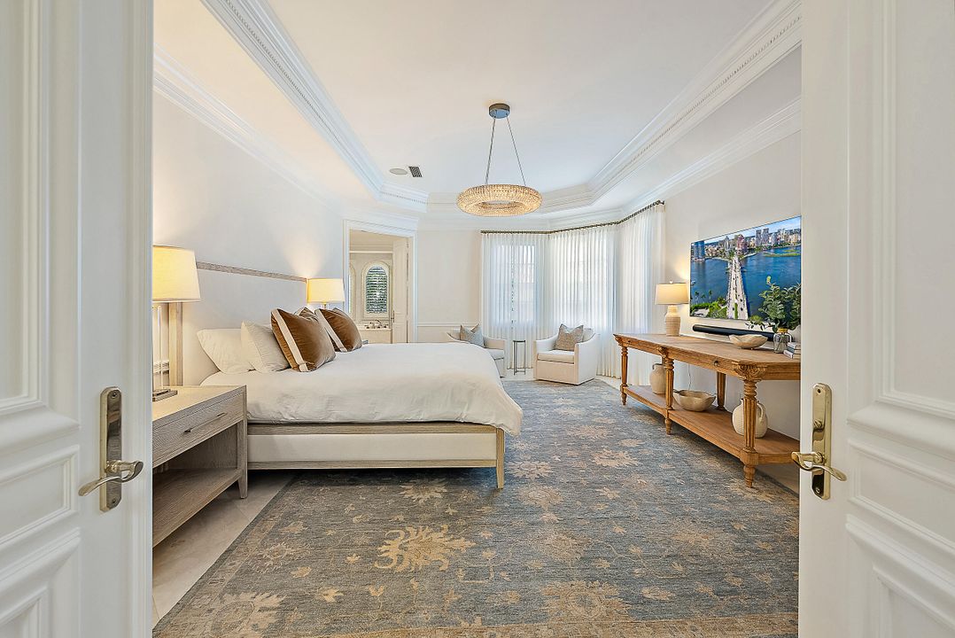 For Sale: $16,000,000 (4 beds, 4 baths, 4195 Square Feet)