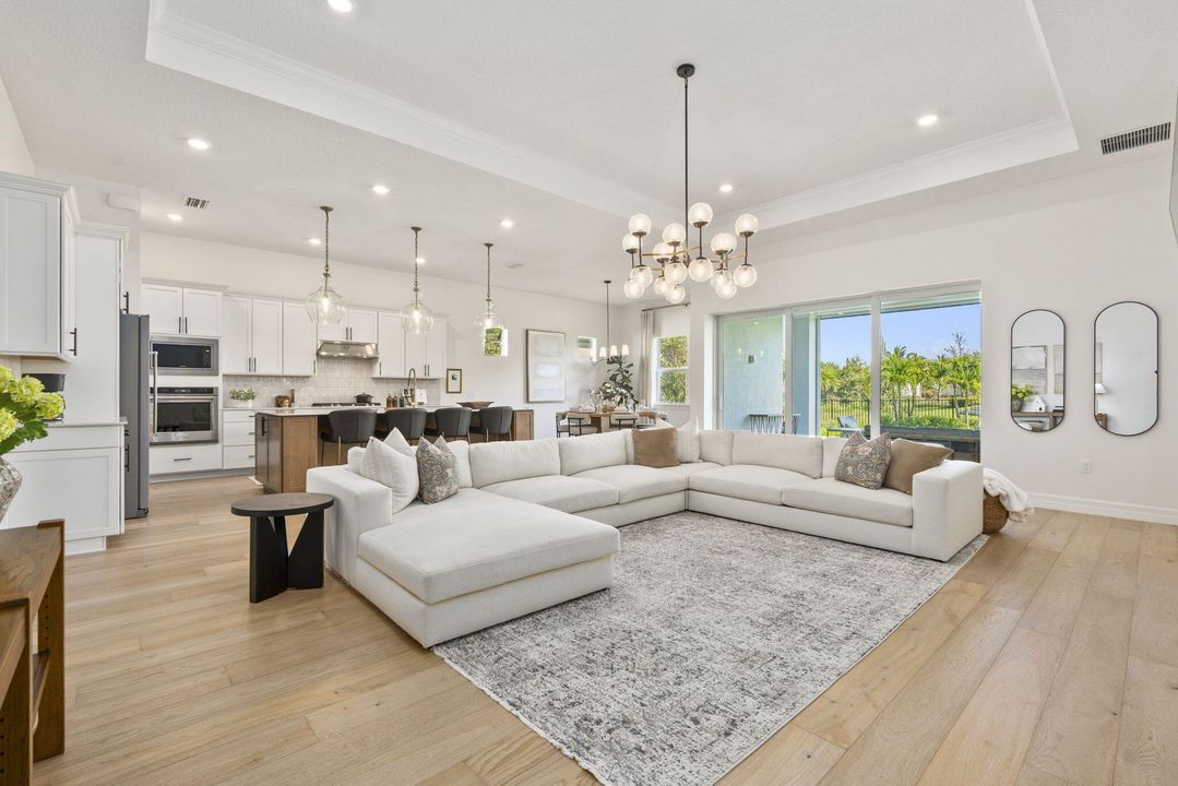 En Venta: $1,175,000 (3 camas, 3 baños, 2478 Pies cuadrados)