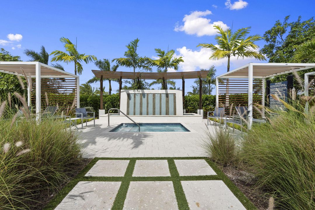 En Venta: $1,175,000 (3 camas, 3 baños, 2478 Pies cuadrados)