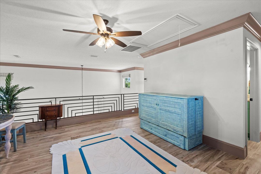 For Sale: $895,000 (2 beds, 2 baths, 2774 Square Feet)