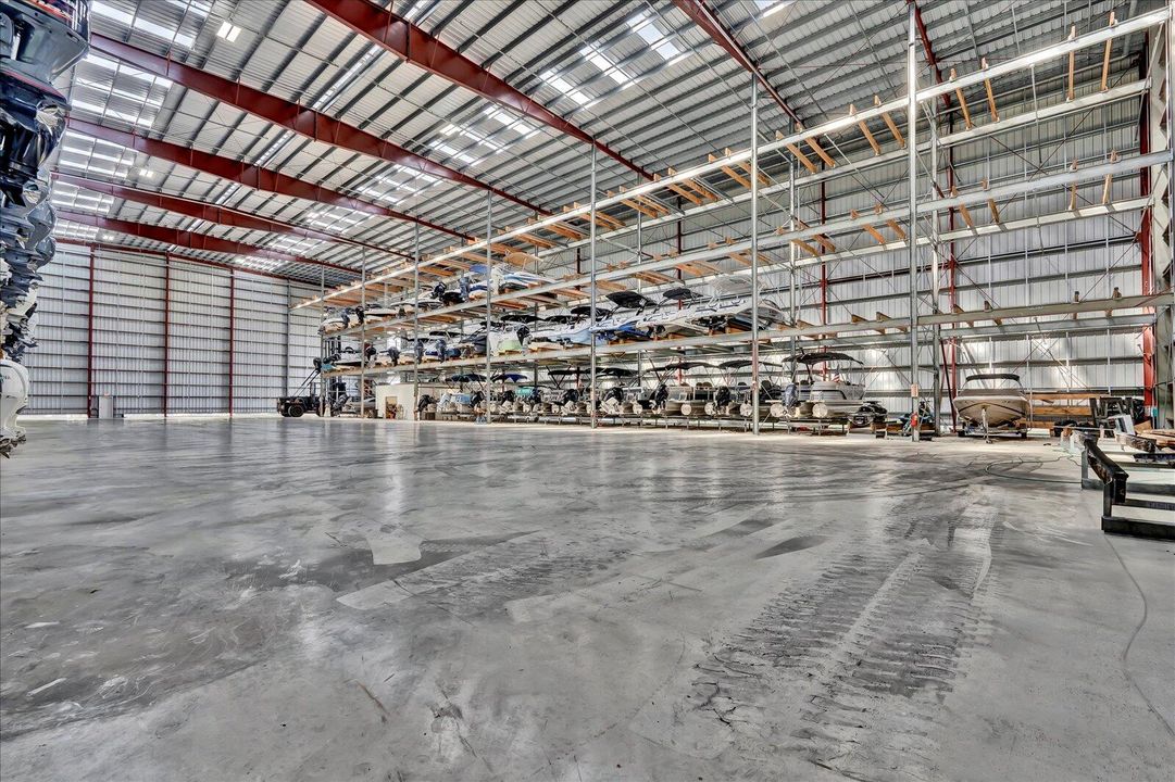 For Sale: $895,000 (2 beds, 2 baths, 2774 Square Feet)