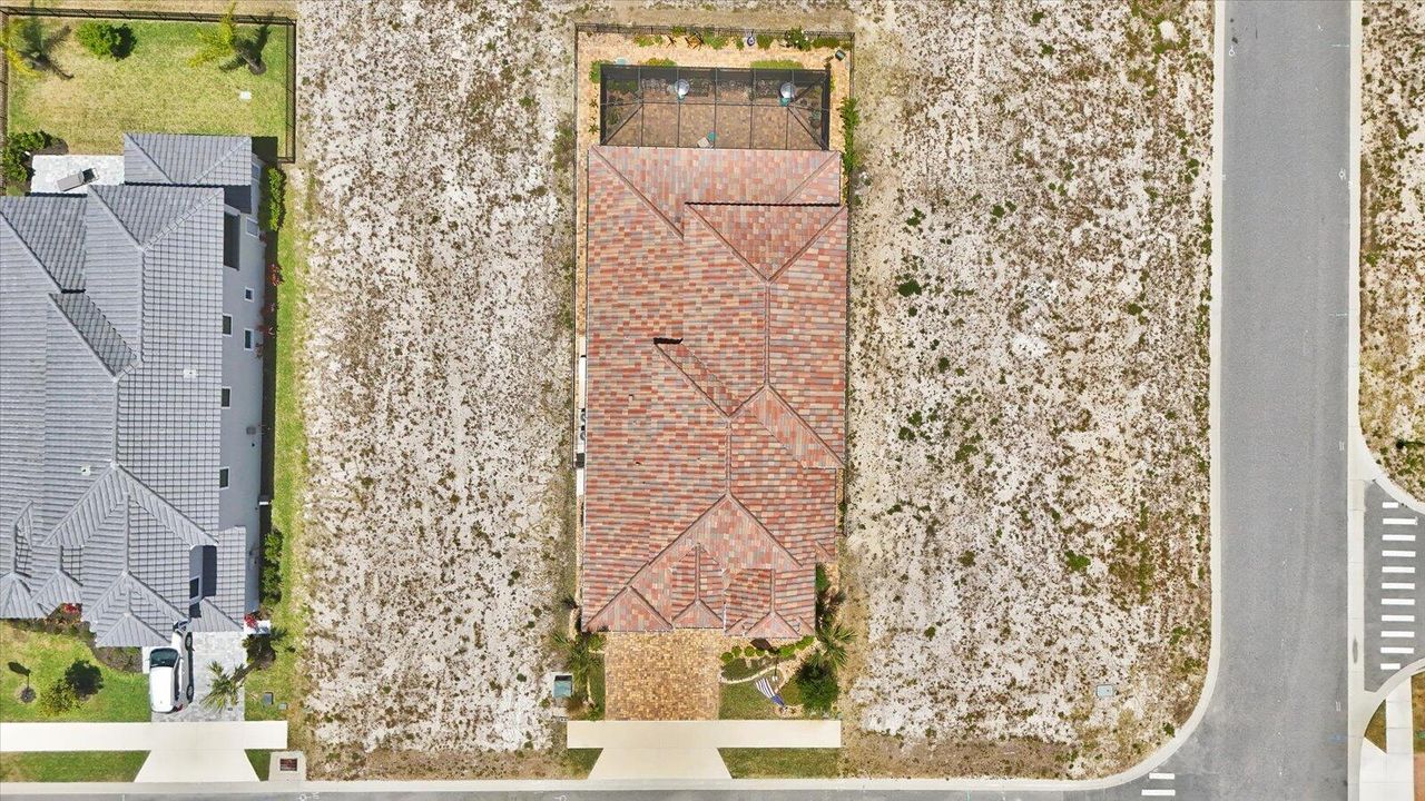 For Sale: $895,000 (2 beds, 2 baths, 2774 Square Feet)