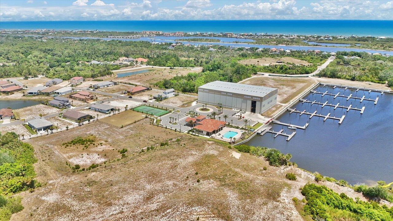 For Sale: $895,000 (2 beds, 2 baths, 2774 Square Feet)