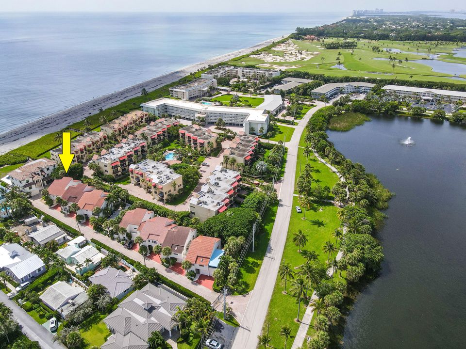 合同活跃: $2,499,000 (3 贝兹, 3 浴室, 2800 平方英尺)