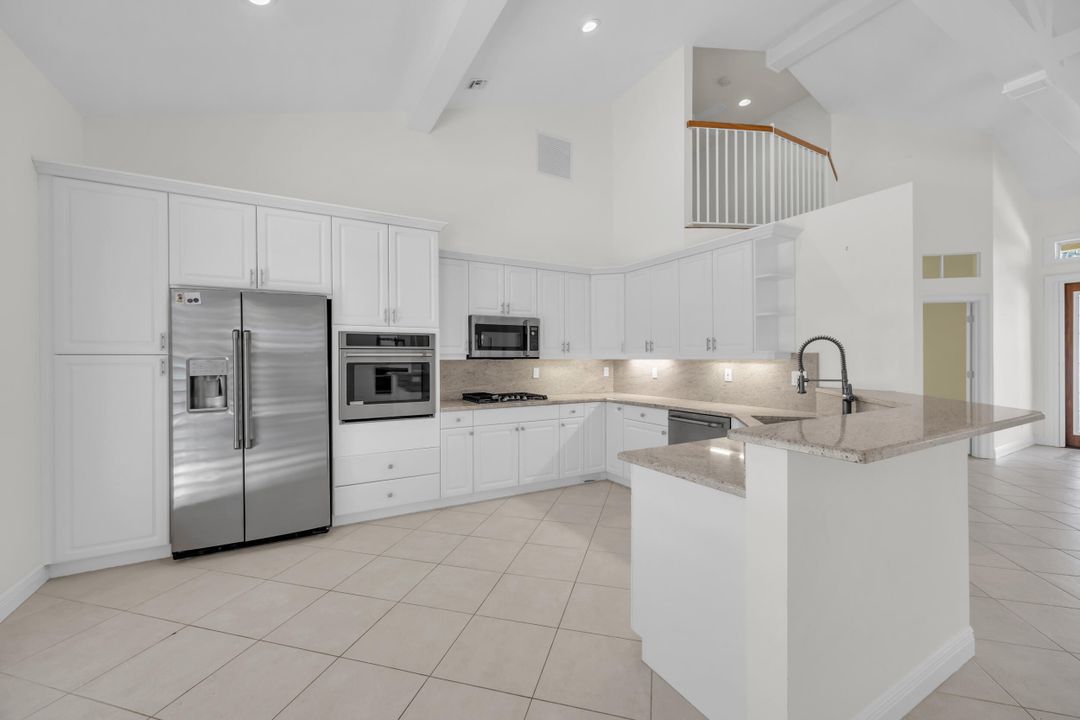 待售: $995,000 (3 贝兹, 3 浴室, 2854 平方英尺)