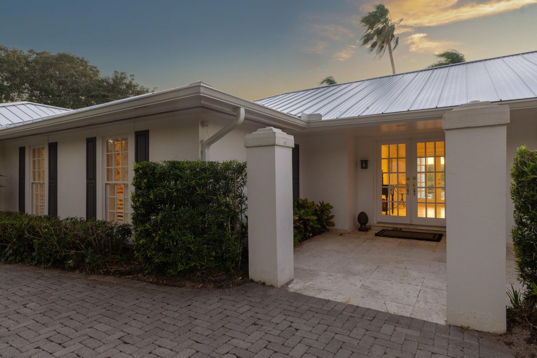 待售: $3,395,000 (4 贝兹, 4 浴室, 3825 平方英尺)