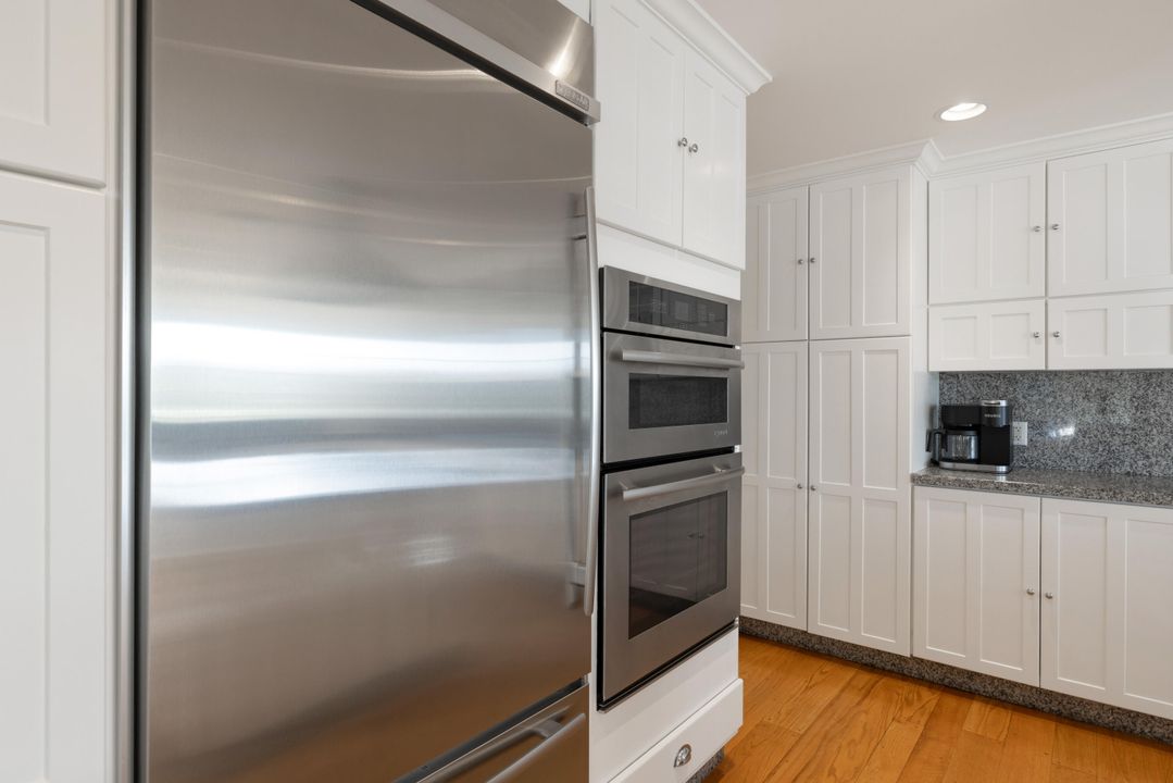 待售: $3,395,000 (4 贝兹, 4 浴室, 3825 平方英尺)