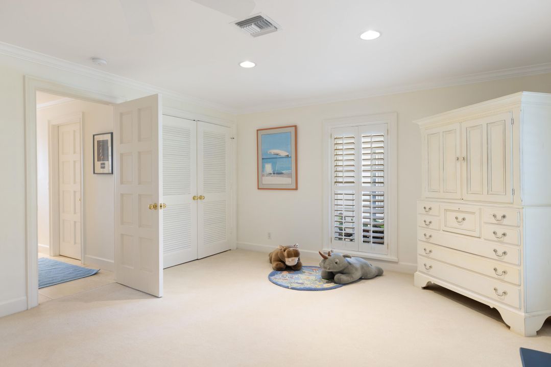 待售: $3,395,000 (4 贝兹, 4 浴室, 3825 平方英尺)